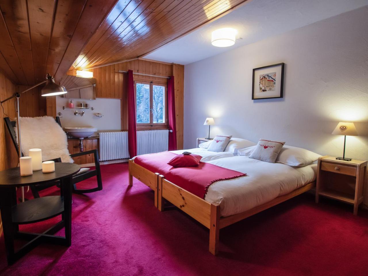 ננדה Hotel Edelweiss מראה חיצוני תמונה